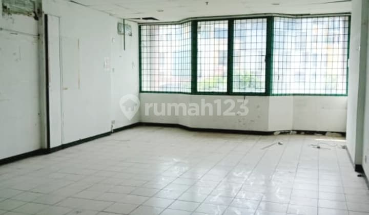 Shop House in Cempaka Mas, Central Jakarta