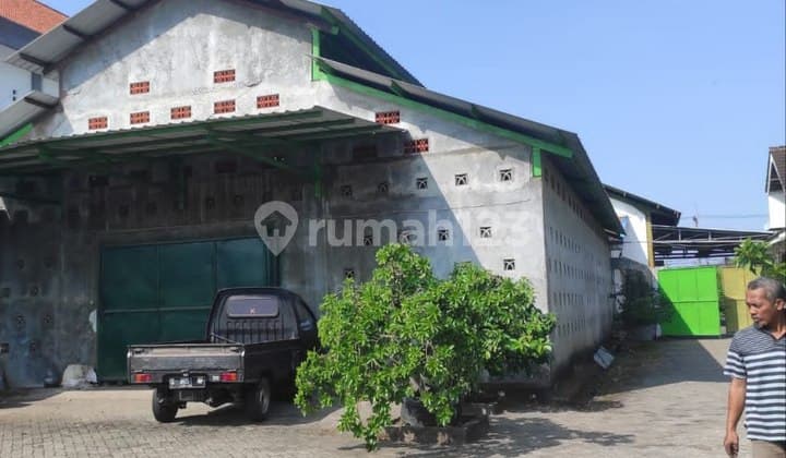 Dijual Showroom Dan Gudang Strategis Di Jl. Ra Basuni Mojokerto