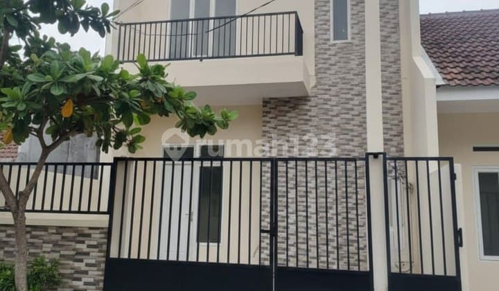 Jual Rumah 2 Lantai Dekat Jalan Tol di Surabaya Timur