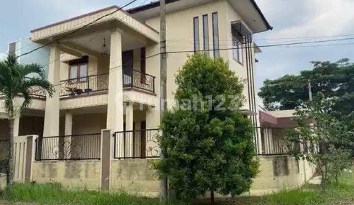 For Sale: Beautiful 2-Story House in Griyashanta Housing, Suhat Malang