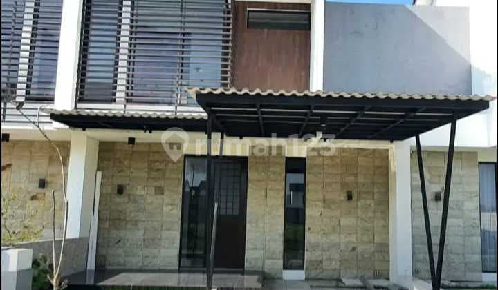 Dijual Rumah Mewah 2 Lantai di Perumahan Shojiland , Sidoarjo