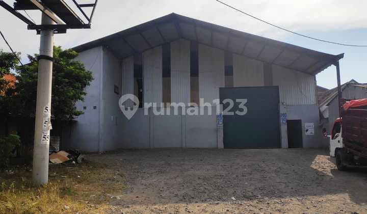 Dijual Gudang Bagus Luas di Jl. Raya Kedamean , Gresik