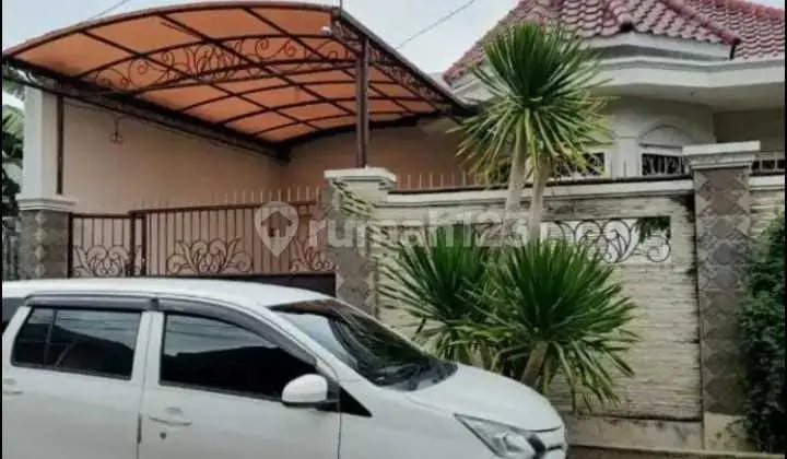 Dijual Rumah Bagus Terawat Hook di Bendul Merisi Utara, Surabaya