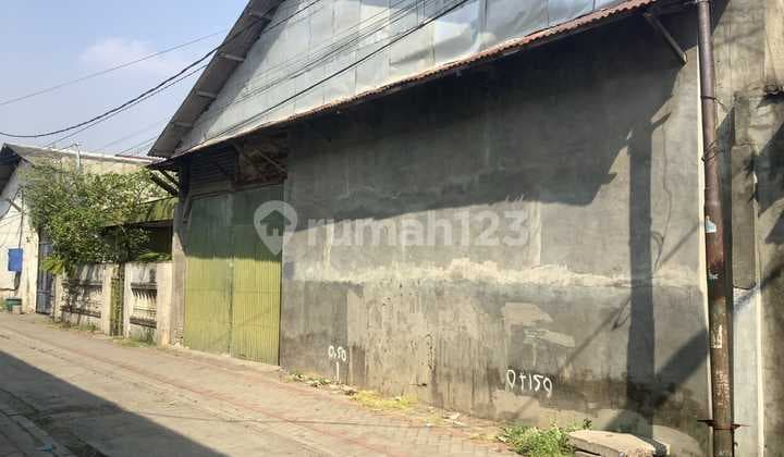 Dijual Gudang Bagus Hitung Tanah di Kapas Madya Barat, Surabaya