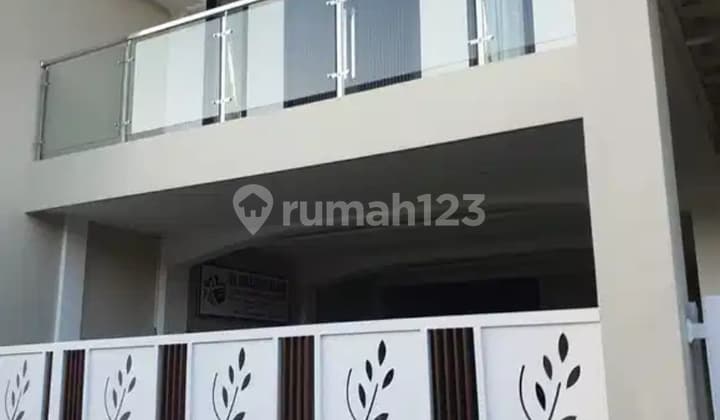 Dijual Rumah Bagus Terawat 2 Lantai di Desa Gelang Tulangan Sidoarjo