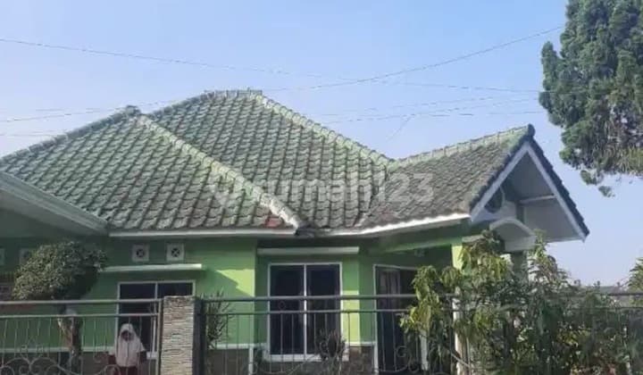 Dijual Rumah Bagus di Tirtasani Estate, Karangploso Malang