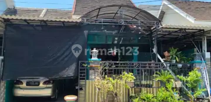 Dijual Rumah Bagus Siap Huni di Pusat Kota Sidoarjo