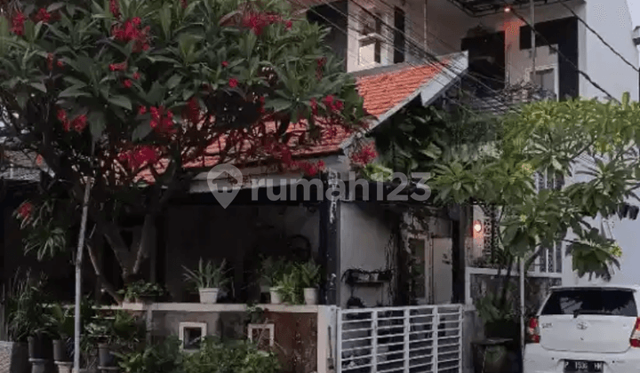 Dijual Rumah Bagus 2 Lantai Siap Huni di Buduran Sidoarjo