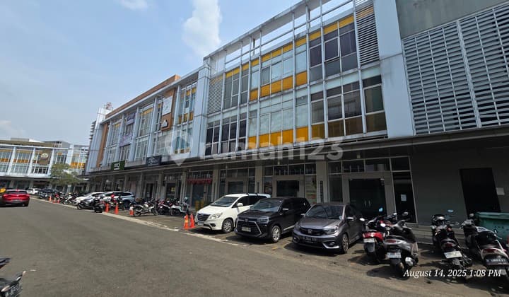 Ruko Sebrang Mall Summarecon Bekasi