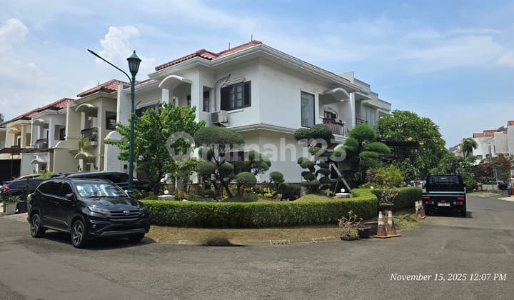 Corner House Gading Residence, Kelapa Gading
