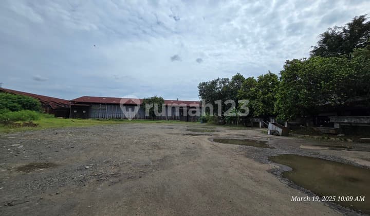 Gudang Strategis Di Medan Satria, Kota Bekasi