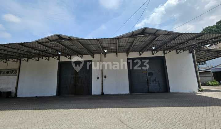 For Rent 2 Side-by-Side Super Strategic Warehouses Excellent Price
