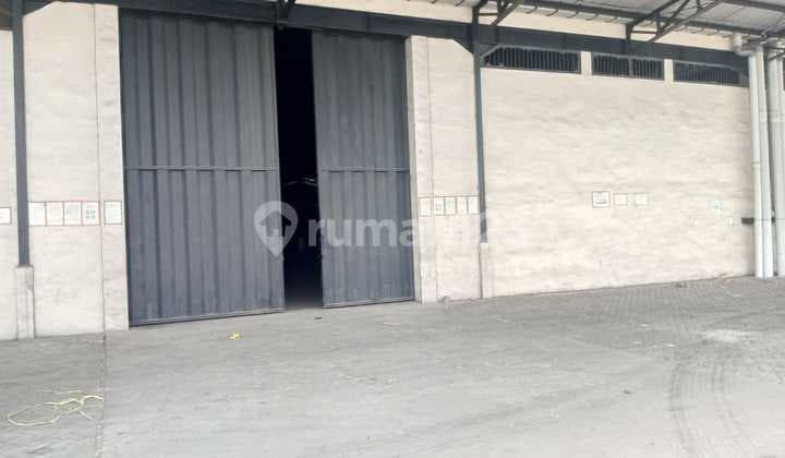 DISEWAKAN GUDANG OSOWILANGUN