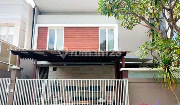 Dijual Rumah Taman Puspa Raya, Terawat, Siap Huni, Lebar 10M, Lokasi Dekat Pasar Citrala