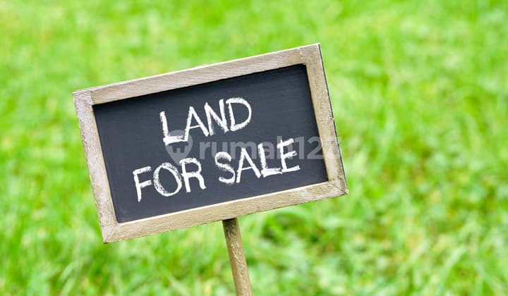Land plot for sale in Graha Family, block R.