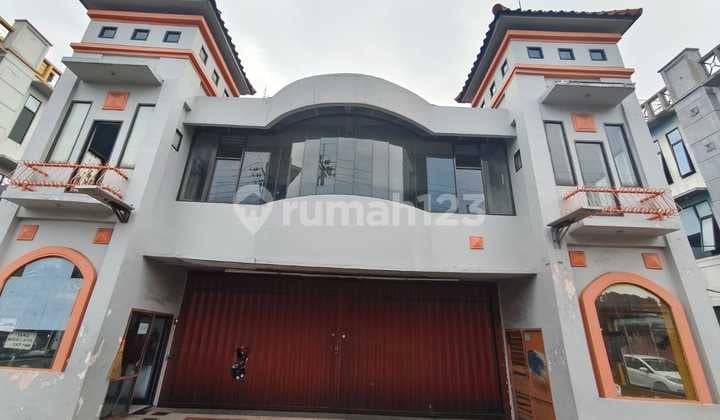 Disewakan Lokasi bagus dan Ramai komersial Area Raya Wadung asri