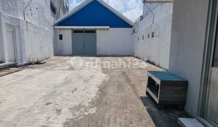Disewakan Gudang Loss Sudah Renov Tampilan Baru Ada Parkiran Luas