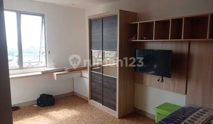 Apartemen Sudirman Suites@ Type Studio Plus Dengan Furnishing Yang Baru Dan Elegant. Apartemen