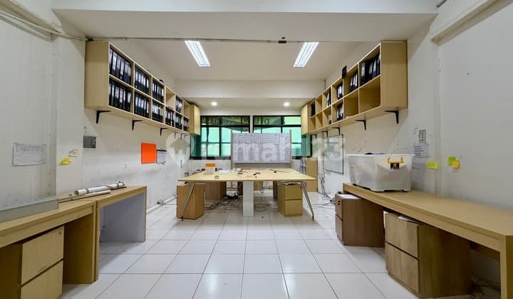 Ruko Disewakan Perlantai Strategis Pinggir Jalan Raya Daan Mogot Raya Jakarta Barat