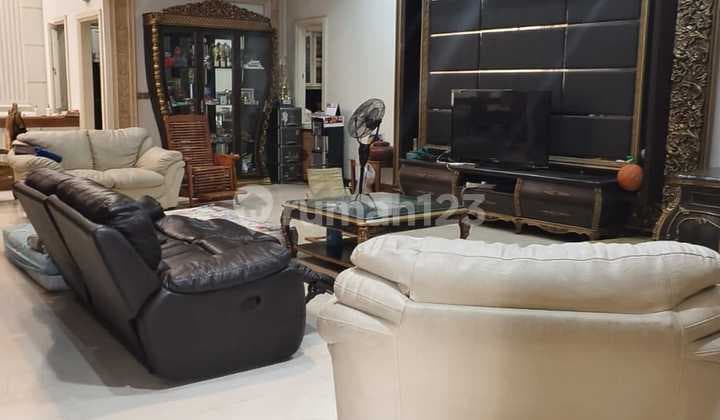 Jual Cepat! Rumah 10X20 Eroupean Style Palem Lestari Jakarta Barat