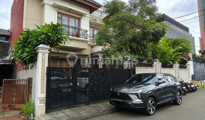 For Sale Rumah Klasik Tropis Slipi 434M2 Jakarta Barat