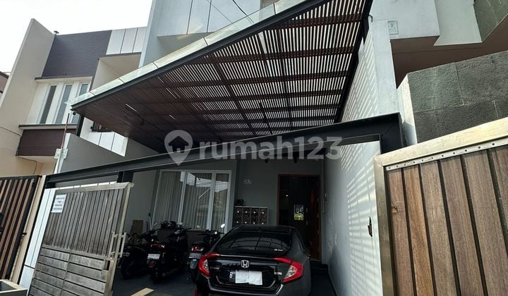 Rumah Cantik 6X18 Furnish Strategis Taman Cengkareng Indah Jakarta Barat