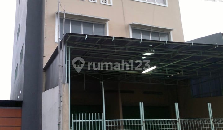 Ruko Gandeng 192M2 Dekat Transmart Depok Jawa Barat