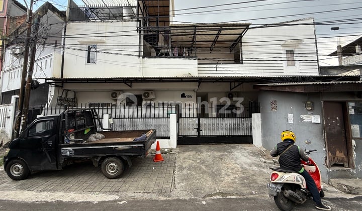 Rumah Kost Pasive Income 1 M/Th Strategis 2Mnt Binus Kemanggisan