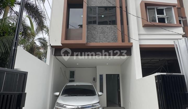 Rumah Baru 2lt Strategis Tanjung Duren Jakarta Barat