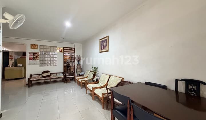 House 148M2 Front View Taman Ratu West Jakarta