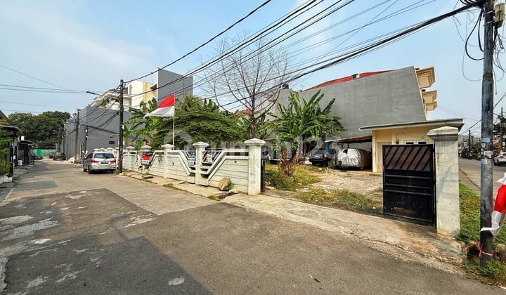 Rare Find! Square Shaped Queen's Garden Plot in Kepa, West Jakarta