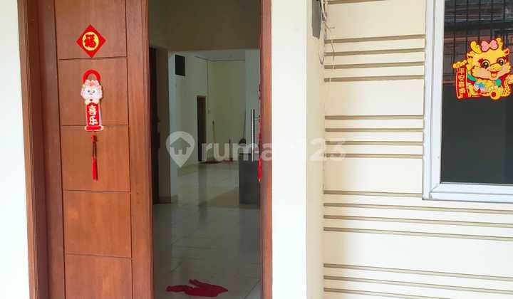 Rumah 2.5 Lantai Bebas Banjir Strategis Tubagus Angke Tambora Jakarta Barat