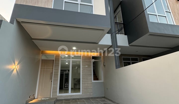 Rumah Baru 3lt Modern Minimalis Duri Kepa Jakarta Barat