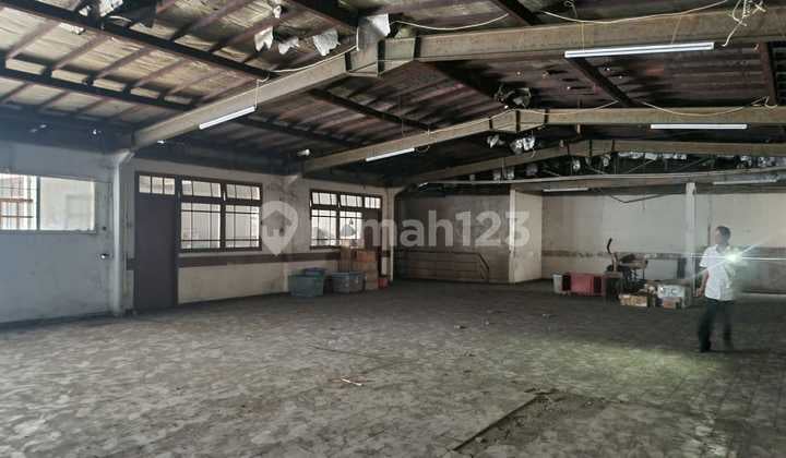 Jarang Ada! Ruang Usaha AJB Dibawah NJOP / Apraisal Super Strategis Tanjung Duren Jakarta Barat