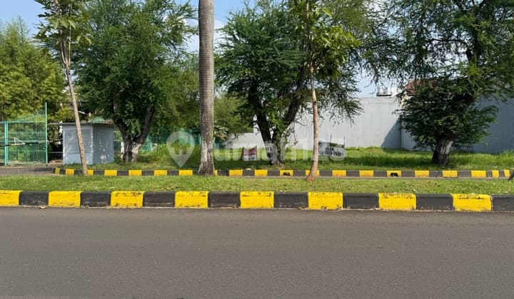 Kavling Hoek Strategis Jalan Boelevard Intercon Kebun Jeruk Jakarta Barat