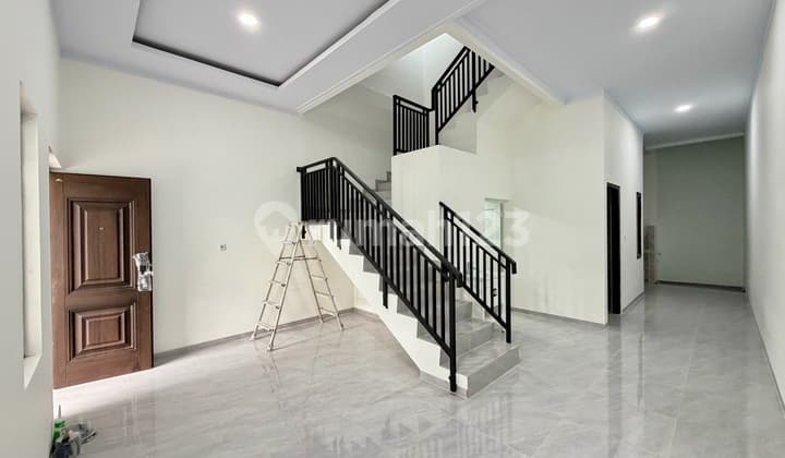 Rumah Baru 5X18 Rooftop View Central Park Tanjung Duren Jakarta Barat