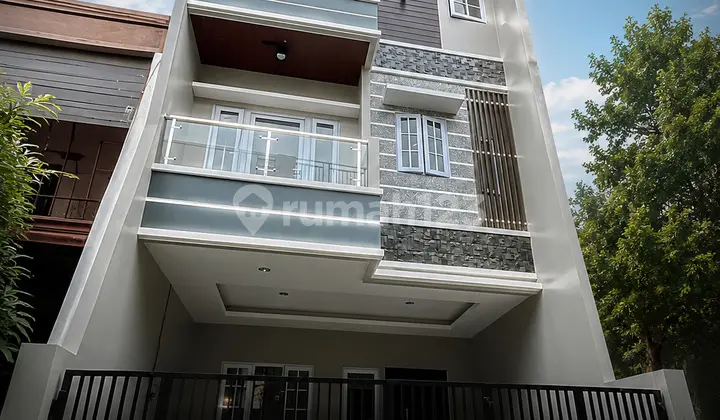 Brand New 6X15 Inside Tomang Complex, West Jakarta