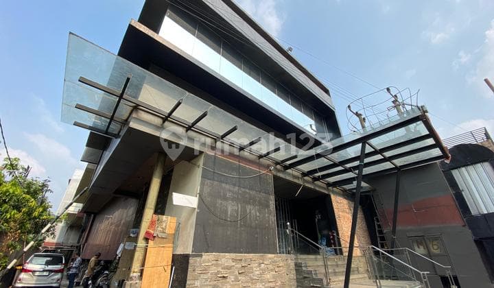Dijual Bangunan di Daerah Strategis Kemang dan Cocok Buat Investasi