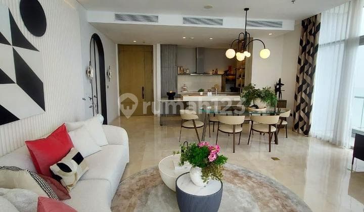 Dijual Apartemen Verde Two 3 Br 211 Sqm Full Furnish Good Condition