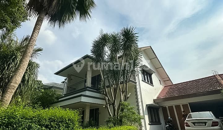 Disewakan Rumah Daerah Dharmawangsa Baru Renovasi
