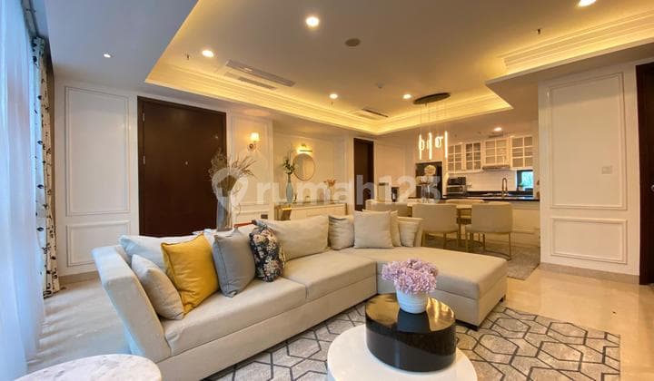 Disewakan Unit Private Lift Full Furnish Connecting Mall 3 BR Casa Grande Residence