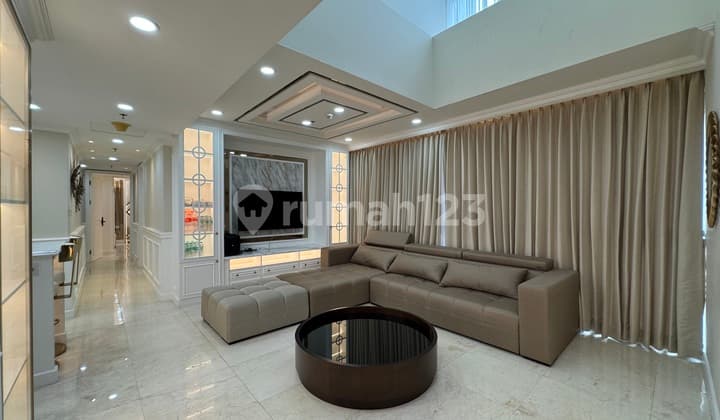 The Residence Ciputra World 2 Jakarta Apartment