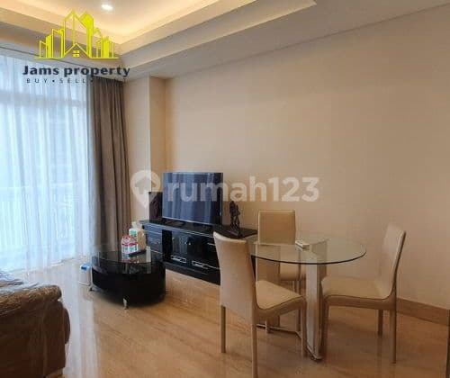 For Rent: South Hills Apartment 2 Bedrooms, 87 Sqm, Good, South Jakarta