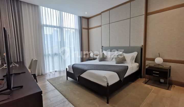 Disewakan Cepat Apartemen Verde Two 3 Kamar Tidur, Full Furnished, Siap Huni
