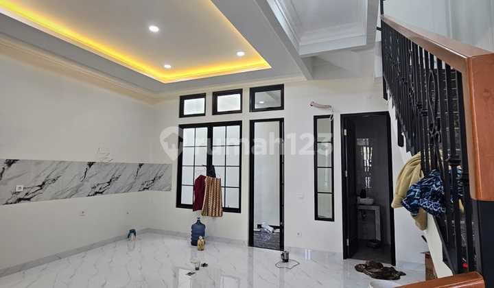 Rumah Brand New Siap Huni di Griyaloka