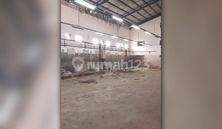 Gudang Aktif Strategis Tambun Utara 4500M² Pinggir Jalan Raya bisa Kontainer