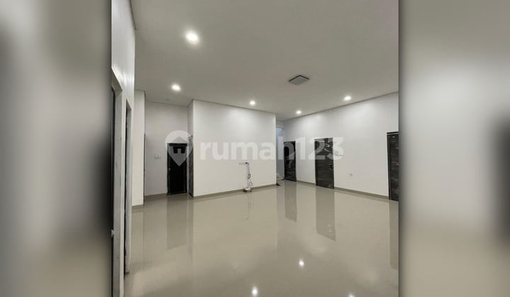 Rumah Cakep Siap Huni di Rawalumbu Utara - LT 153 M² | SHM Lengkap | 1,6 M