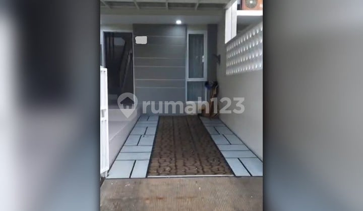 Disewakan Rumah Cantik Asri di Meutia Kirana Bekasi Timur