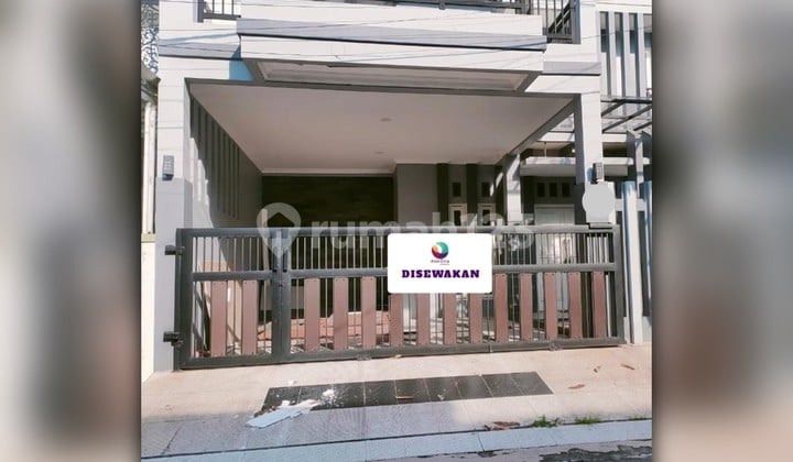 Sewa Rumah 2 Lantai Siap Huni di PHR - 5 Kamar AC, 3 Kamar Mandi