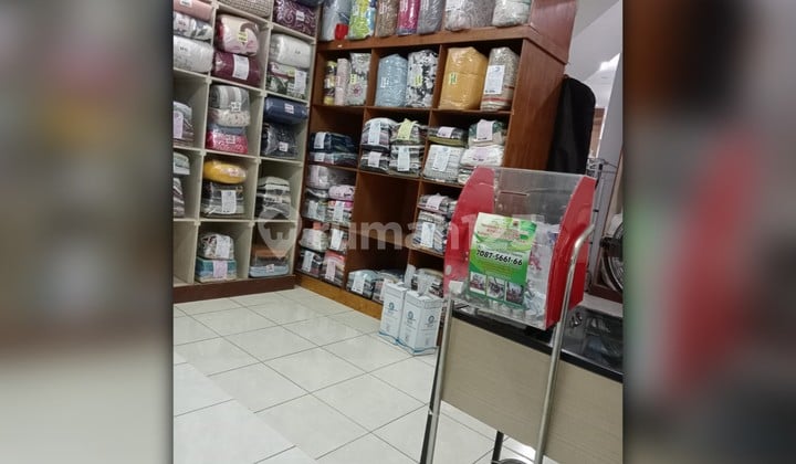 Dijual Ruko 2,5 Lantai Siap Pakai di Taman Narogong Rawalumbu